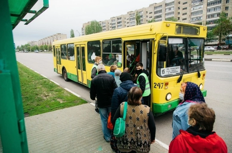 фото дачного автобуса в Липецке