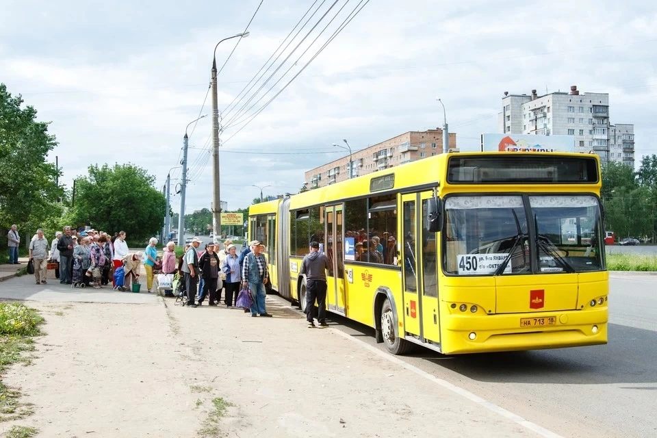 Фото дачного автобуса в Ижевске